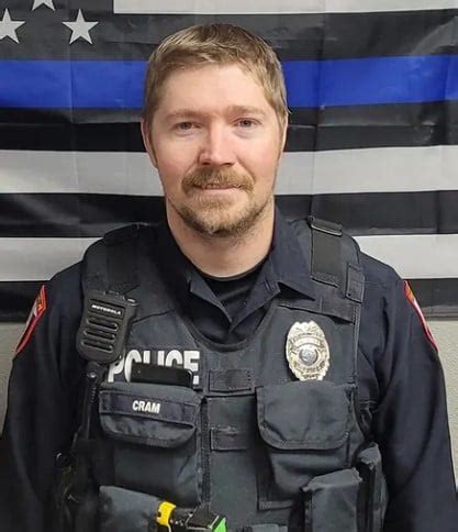 Iowa police officer killed; suspect captured hours later in Minnesota